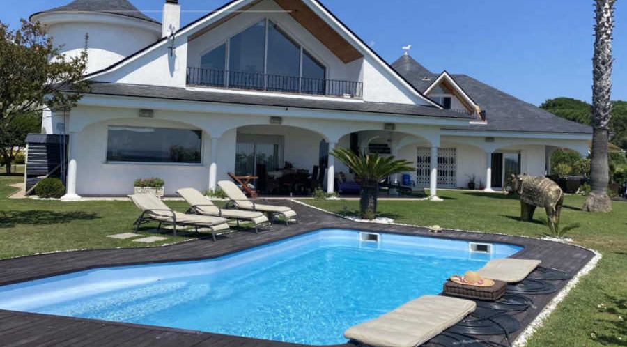 Houses location in Spain — Vista Productions