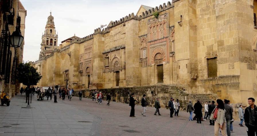 LANDMARKS location in Spain — Vista Productions