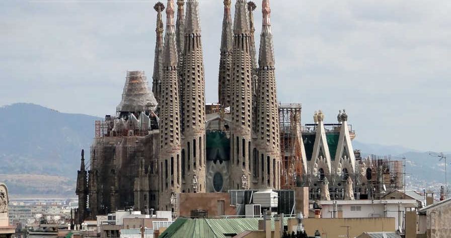 LANDMARKS location in Spain — Vista Productions