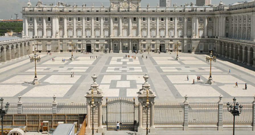 LANDMARKS location in Spain — Vista Productions