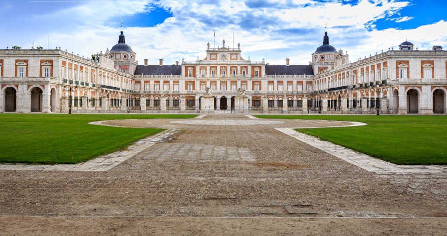 LANDMARKS location in Spain — Vista Productions