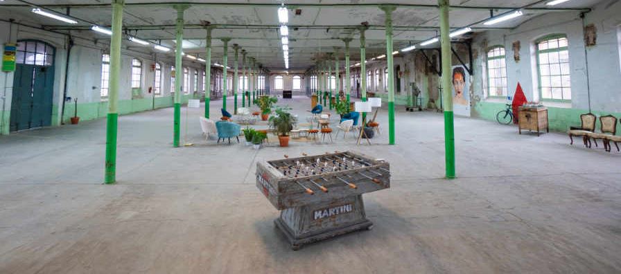 URBAN LANDSCAPE location in Spain — Vista Productions