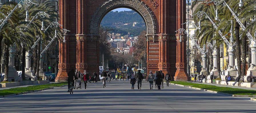 URBAN LANDSCAPE location in Spain — Vista Productions